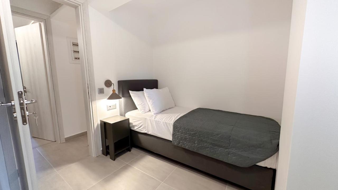 Holiday home Serenity Batsi *
